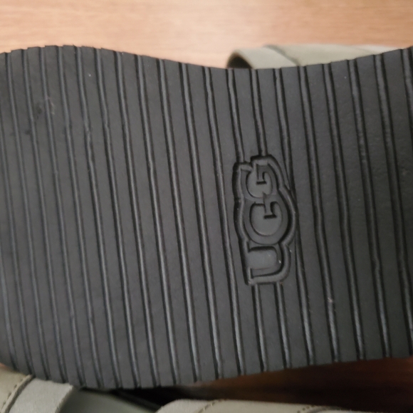 UGG Shoes - UGG Black Sole Sandals